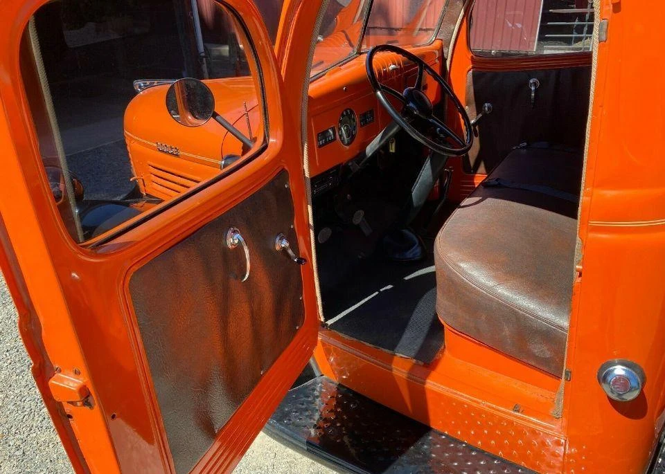 Dodge T-, V-, W- Series