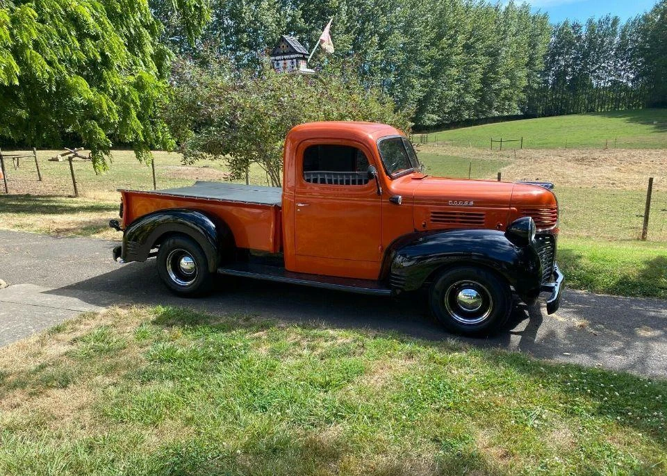 Dodge T-, V-, W- Series