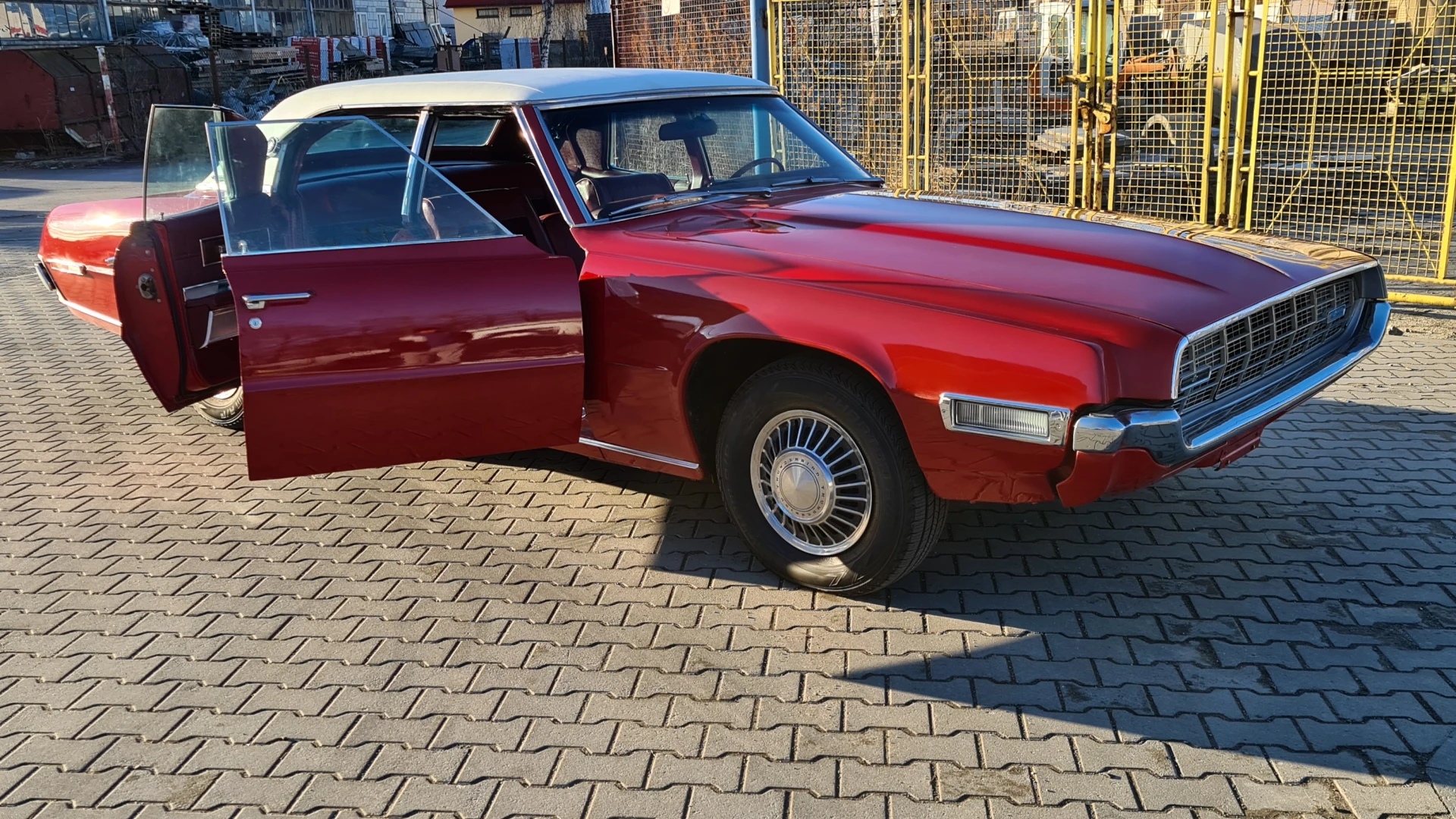 Ford Thunderbird