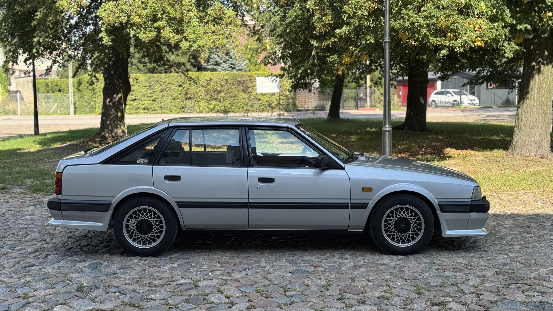 Mazda 626