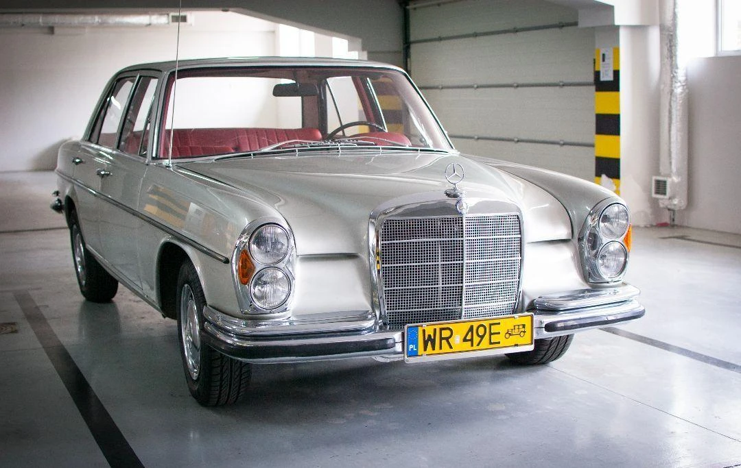 Mercedes W108
