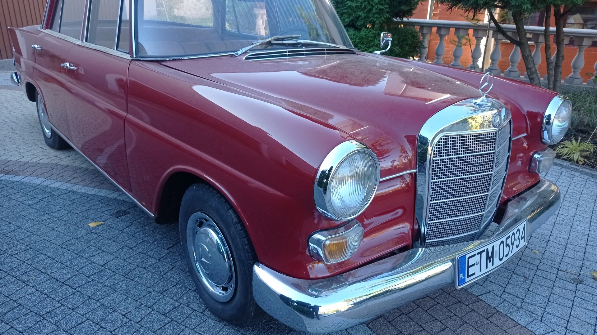 Mercedes W110