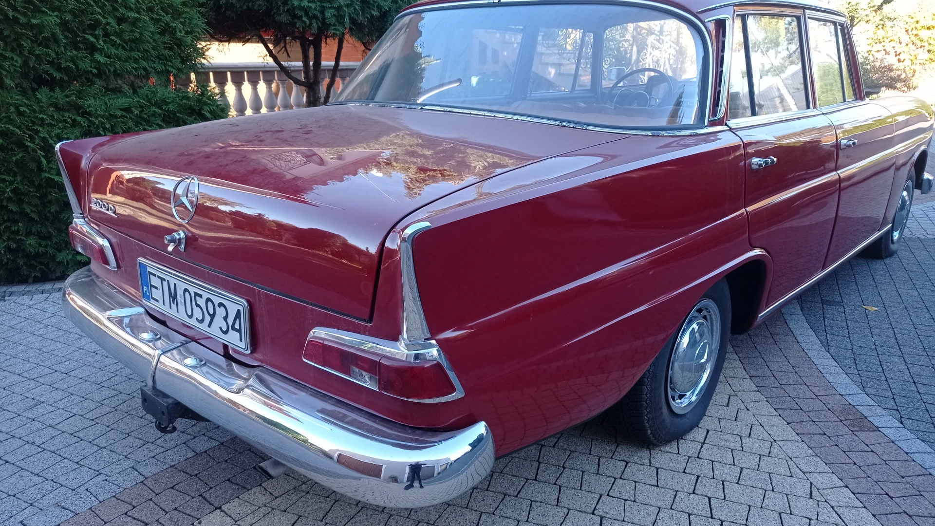 Mercedes W110