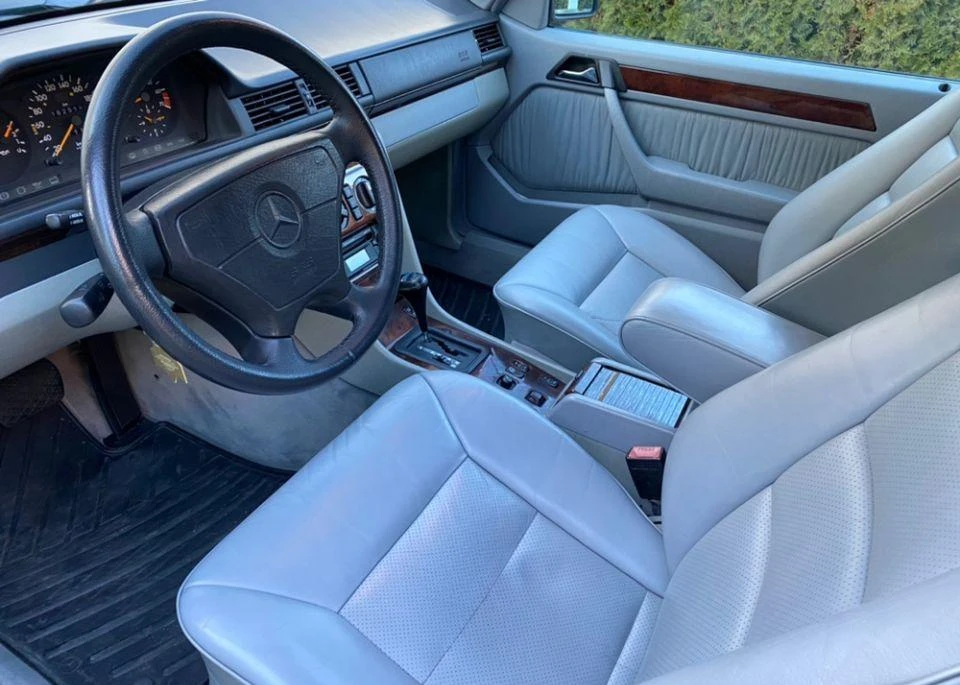Mercedes W124