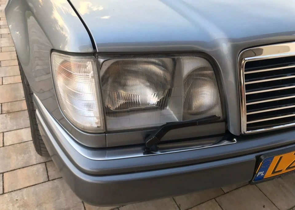 Mercedes W124