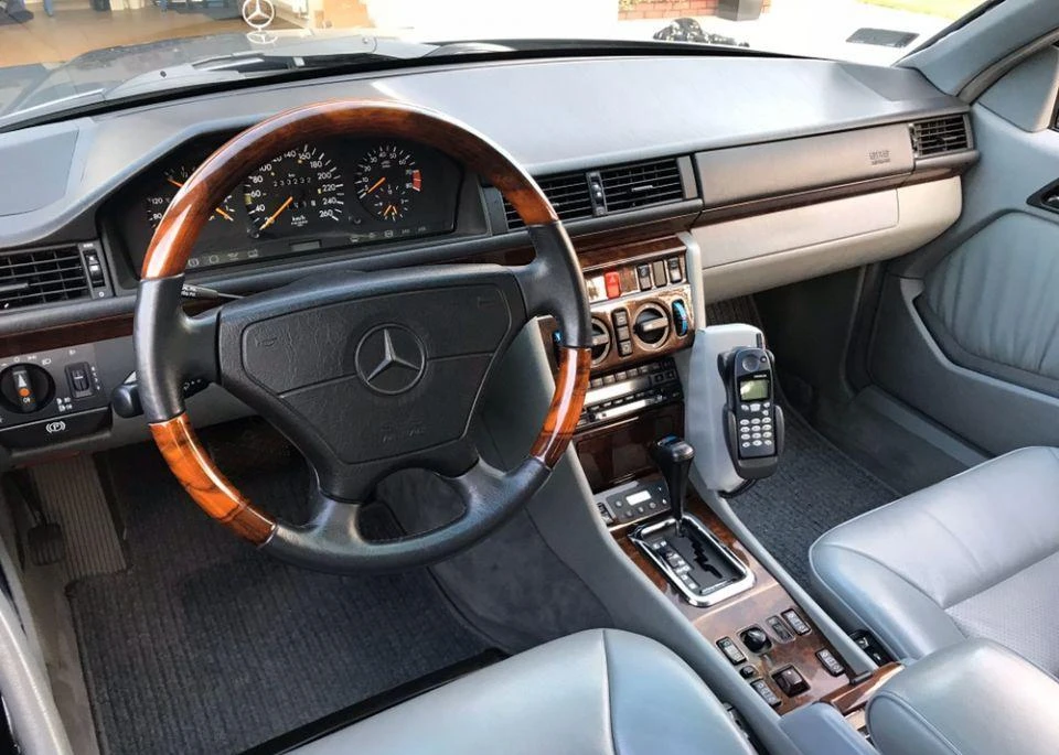 Mercedes W124