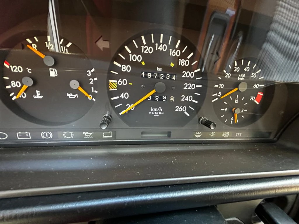 Mercedes W124