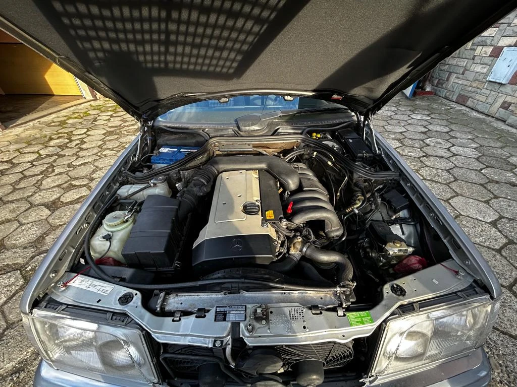 Mercedes W124
