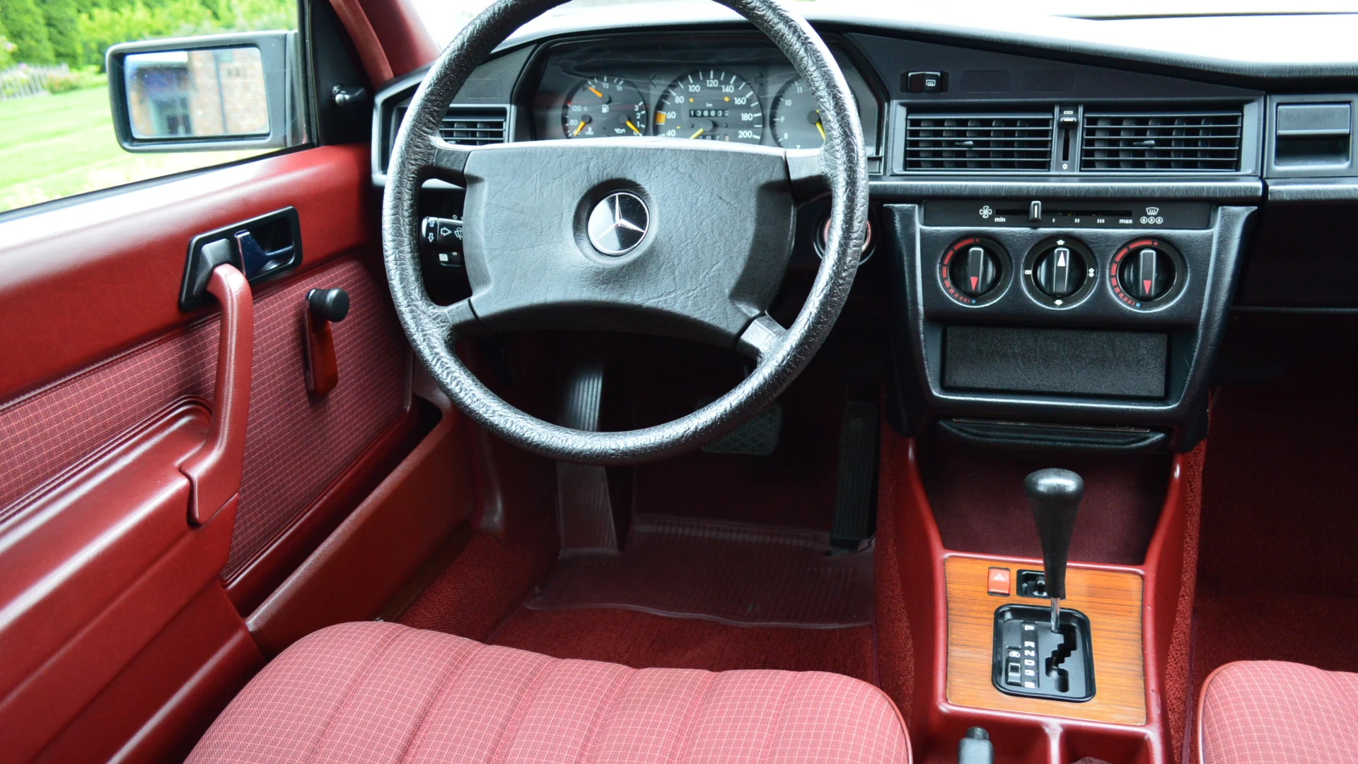 Mercedes W201 190