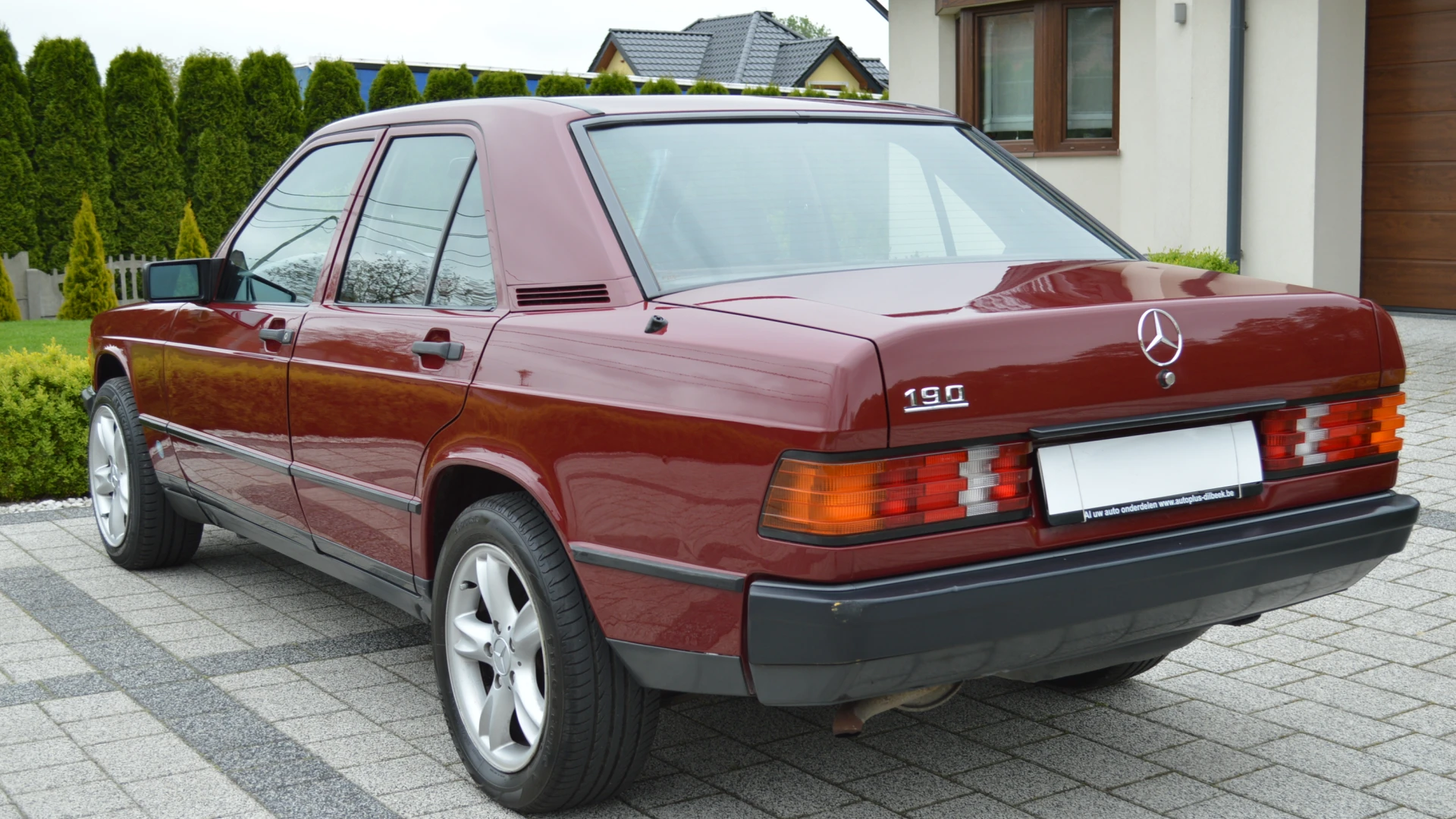 Mercedes W201 190