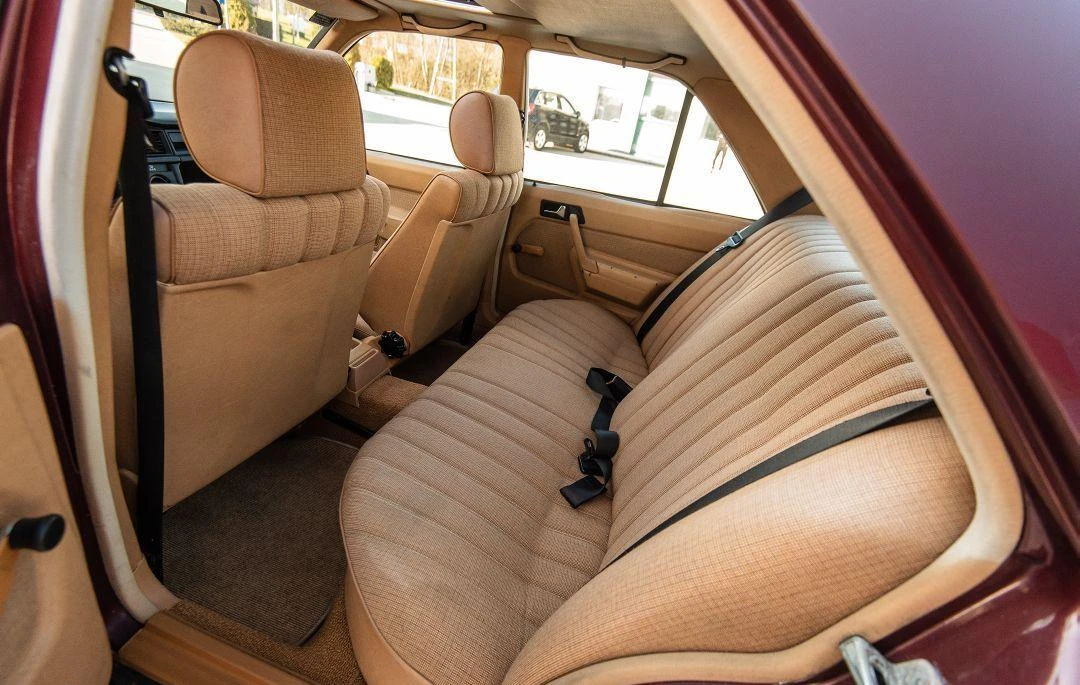 Mercedes W201 190