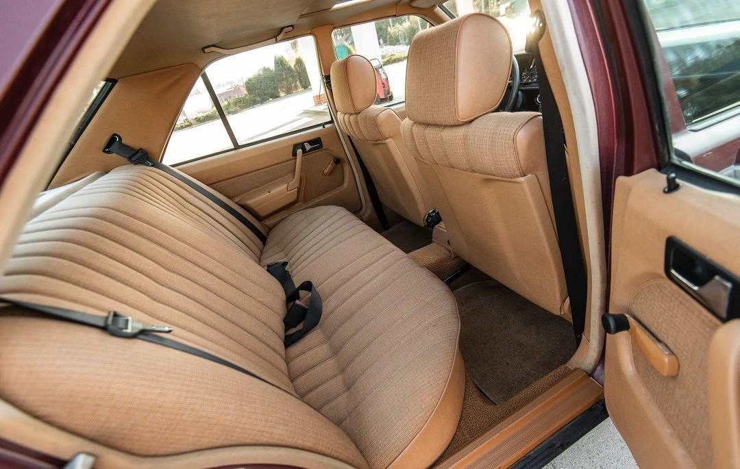 Mercedes W201 190