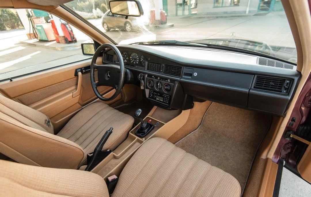 Mercedes W201 190