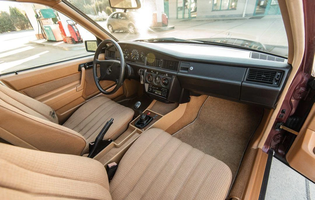 Mercedes W201 190