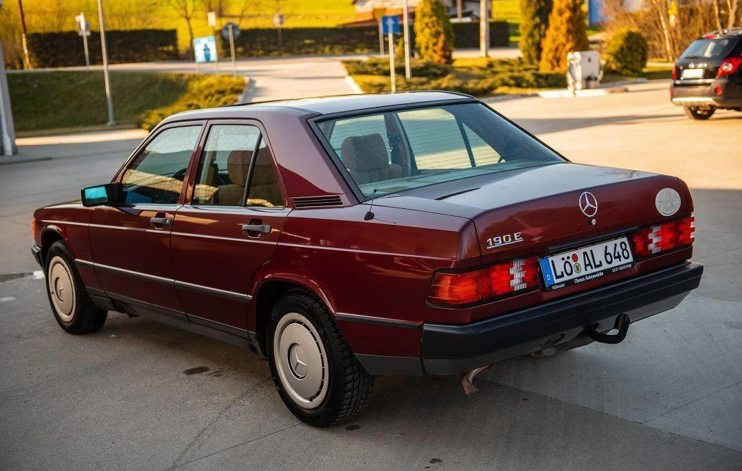 Mercedes W201 190