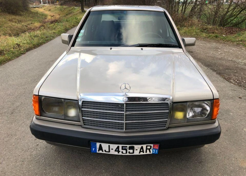Mercedes W201 190