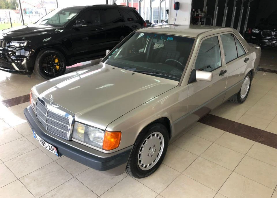 Mercedes W201 190