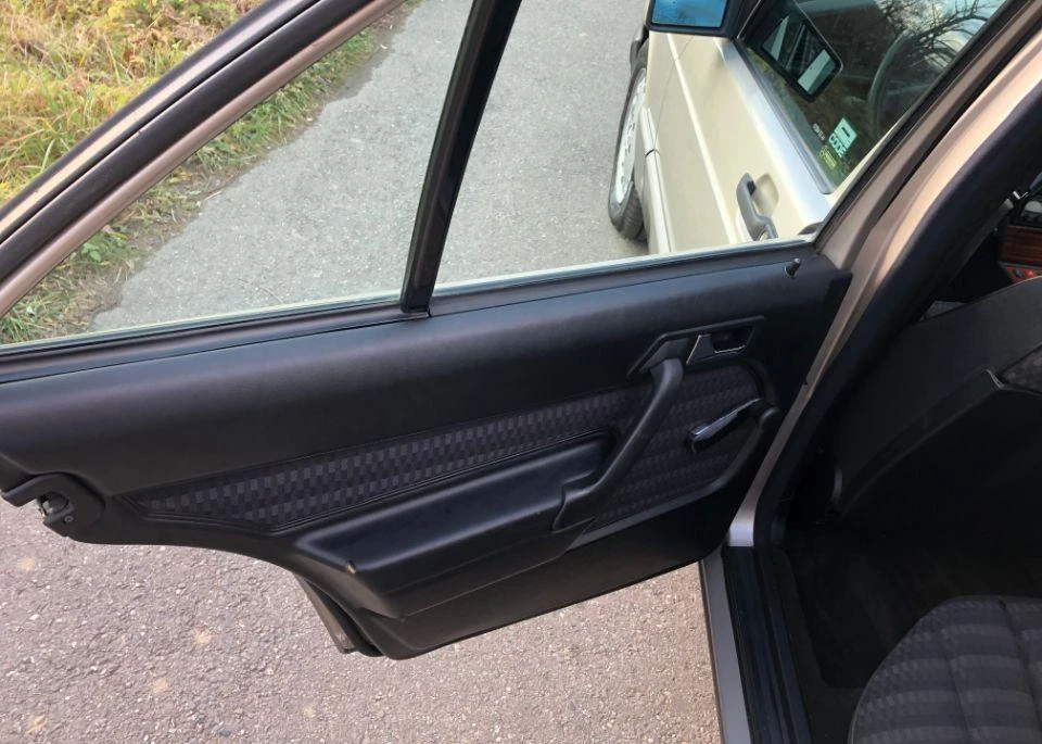 Mercedes W201 190