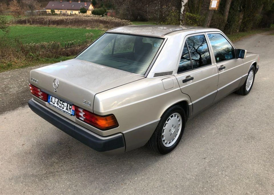 Mercedes W201 190