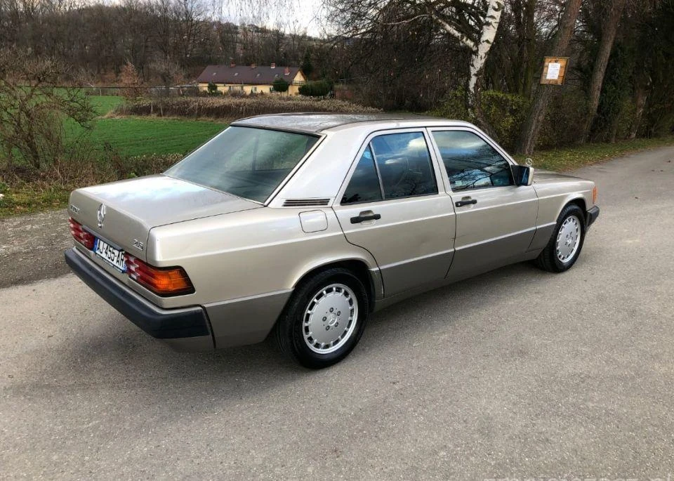 Mercedes W201 190