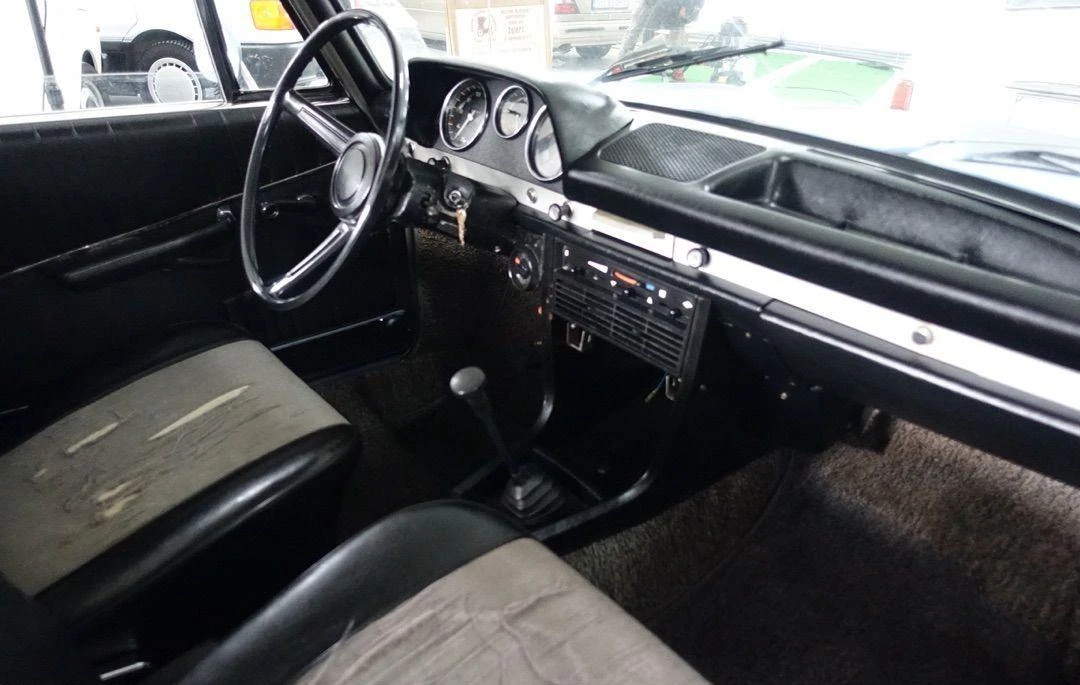 BMW 1800