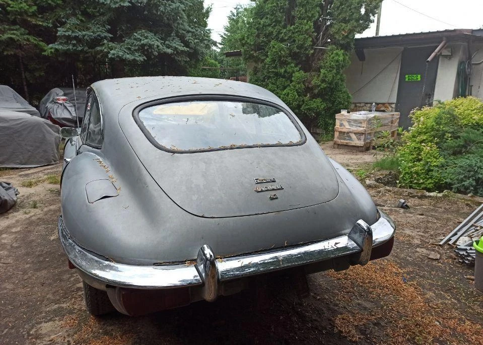 Jaguar E-Type