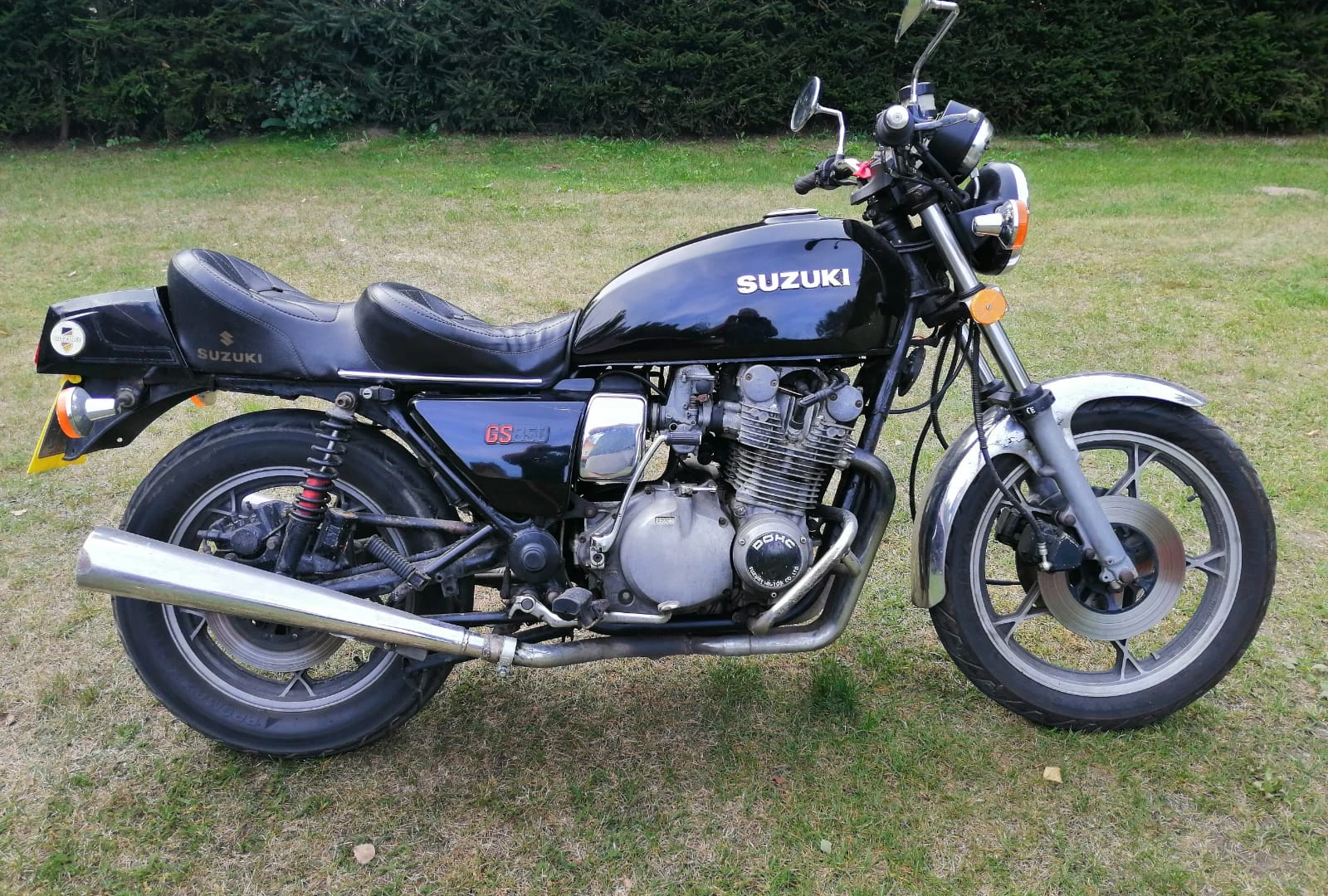 Suzuki GS