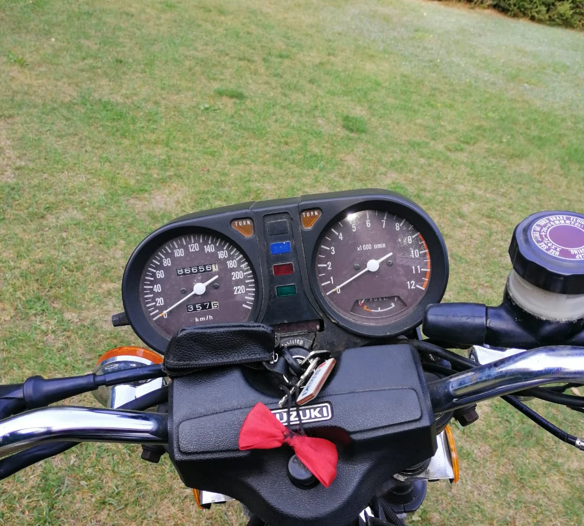 Suzuki GS