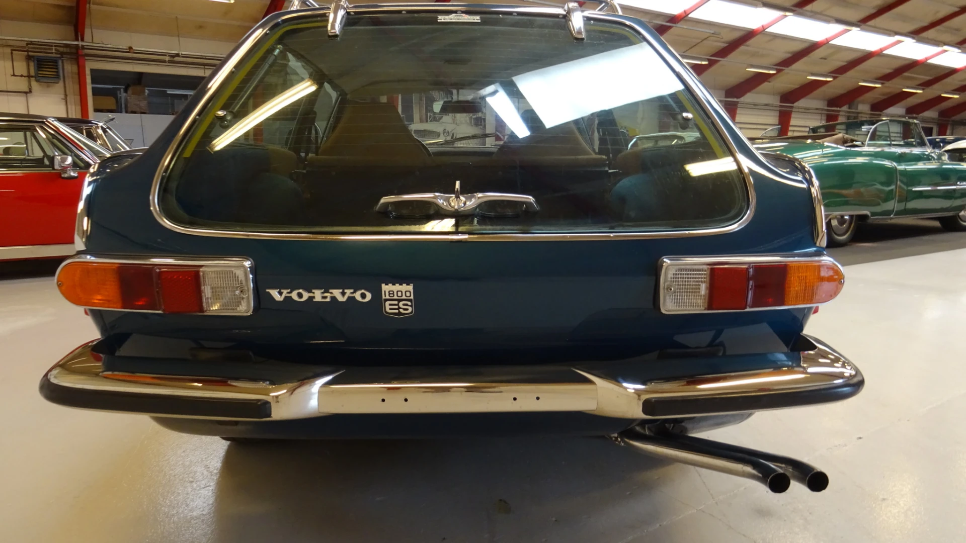 Volvo P1800