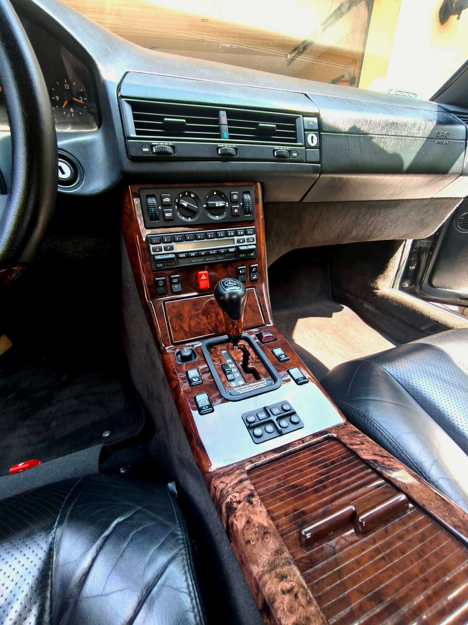 Mercedes-Benz SL R129